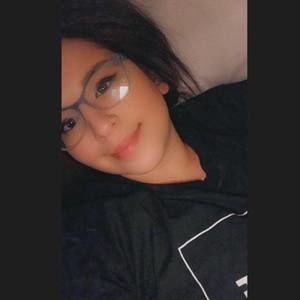 Meet your Posher, Lilly